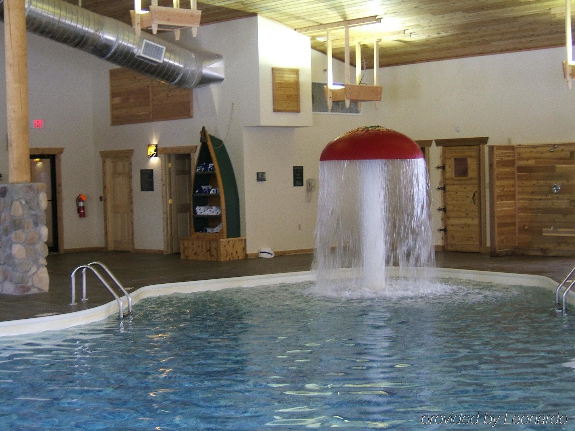 Holiday Inn Express Munising-Lakeview, An Ihg Hotel Extérieur photo
