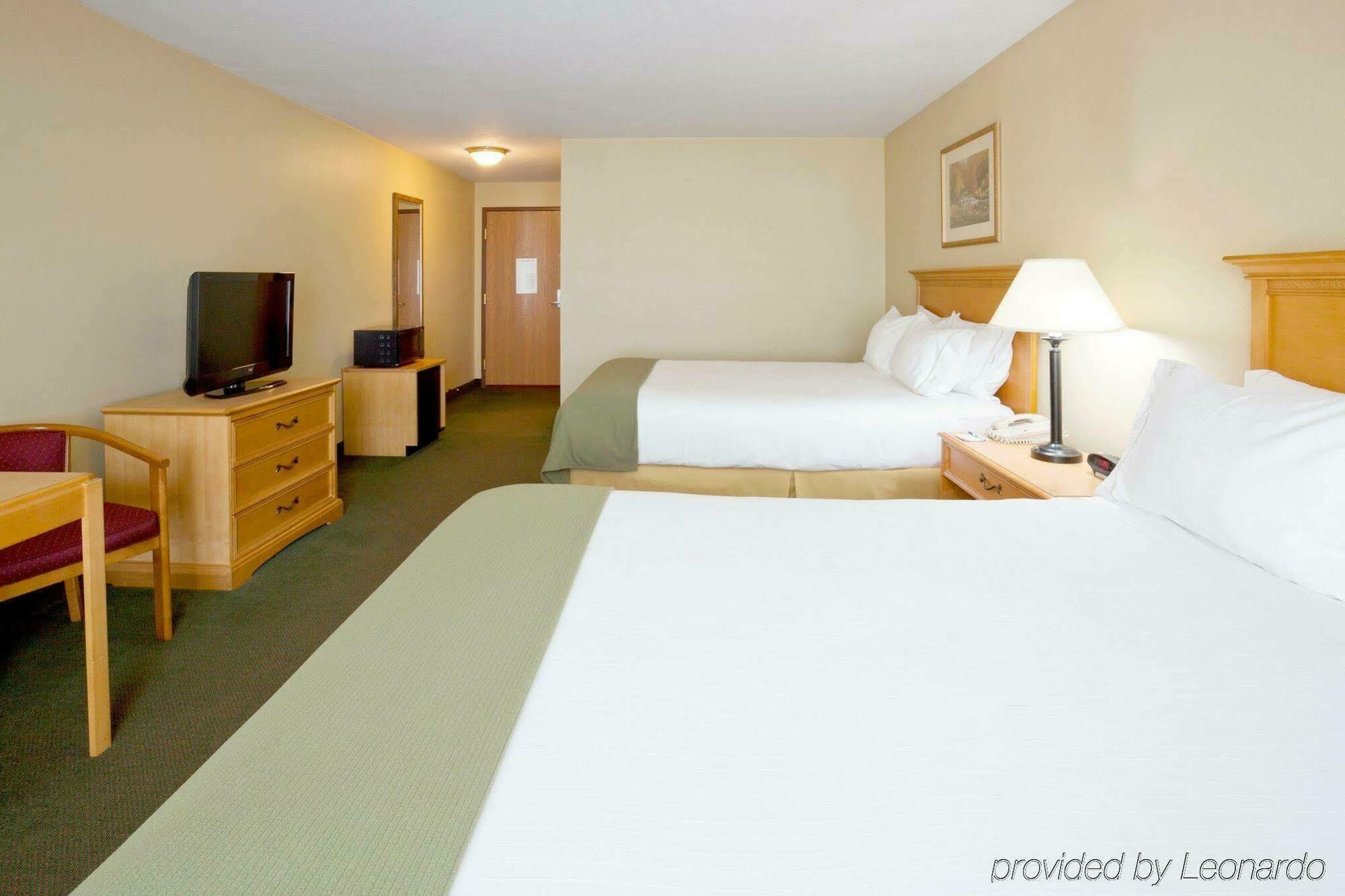 Holiday Inn Express Munising-Lakeview, An Ihg Hotel Chambre photo